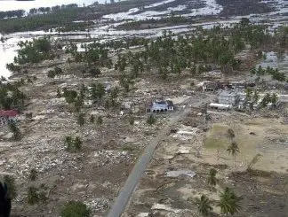 Gräver i en tsunamikatastrof